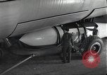 Standbild B-36 Peacemaker Flugzeuge Fort Worth Texas USA, 1949, aus Sekunde 35 historischem Filmmaterial Videoclip 65675060038