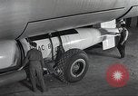 Standbild B-36 Peacemaker Flugzeuge Fort Worth Texas USA, 1949, aus Sekunde 48 historischem Filmmaterial Videoclip 65675060038