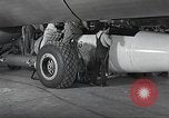 Standbild B-36 Peacemaker Flugzeuge Fort Worth Texas USA, 1949, aus Sekunde 55 historischem Filmmaterial Videoclip 65675060038
