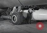 Standbild B-36 Peacemaker Flugzeuge Fort Worth Texas USA, 1949, aus Sekunde 56 historischem Filmmaterial Videoclip 65675060038