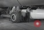 Standbild B-36 Peacemaker Flugzeuge Fort Worth Texas USA, 1949, aus Sekunde 57 historischem Filmmaterial Videoclip 65675060038