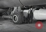 Standbild B-36 Peacemaker Flugzeuge Fort Worth Texas USA, 1949, aus Sekunde 58 historischem Filmmaterial Videoclip 65675060038