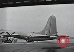 Immagine di B-36 Peacemaker aeromobile Fort Worth Texas USA, 1949, secondo 13 filmato di repertorio 65675060039