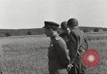 Immagine di Il maggiore generale Albert e marrone Protivin Cecoslovacchia, 1945, secondo 50 filmato di repertorio 65675060042