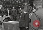 Image Le Major-général Albert E Brown La Tchécoslovaquie Protivin, 1945, de la seconde 38 séquences d'archives historiques vidéo 65675060044