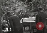 Standbild Vereinigte Staaten und Russische Offiziere Protivin Tschechoslowakei, 1945, aus Sekunde 42 historischem Filmmaterial Videoclip 65675060046