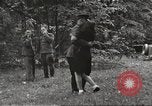 Standbild Vereinigte Staaten und Russische Offiziere Protivin Tschechoslowakei, 1945, aus Sekunde 58 historischem Filmmaterial Videoclip 65675060046