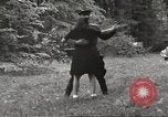 Standbild Vereinigte Staaten und Russische Offiziere Protivin Tschechoslowakei, 1945, aus Sekunde 60 historischem Filmmaterial Videoclip 65675060046