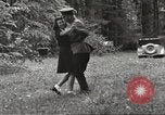 Standbild Vereinigte Staaten und Russische Offiziere Protivin Tschechoslowakei, 1945, aus Sekunde 61 historischem Filmmaterial Videoclip 65675060046