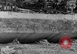 Image des wagons de chemin de fer chargés de charbon United States USA, 1942, de la seconde 44 séquences d'archives historiques vidéo 65675060051