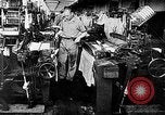 Image textile mill United States USA, 1942, de la seconde 28 séquences d'archives historiques vidéo 65675060052