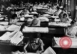 Image textile mill United States USA, 1942, de la seconde 40 séquences d'archives historiques vidéo 65675060052