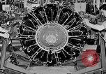 Image electric motor manufacturing United States USA, 1942, de la seconde 18 séquences d'archives historiques vidéo 65675060055