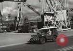 Standbild United States Marine Corps Pearl Harbor Hawaii USA, 1947, aus Sekunde 18 historischem Filmmaterial Videoclip 65675060060