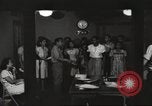 Image des Forces armées des Etats-Unis Station radio Guam Îles Mariannes, 1947, de la seconde 13 séquences d'archives historiques vidéo 65675060065