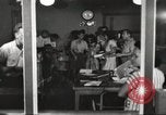 Image des Forces armées des Etats-Unis Station radio Guam Îles Mariannes, 1947, de la seconde 27 séquences d'archives historiques vidéo 65675060065