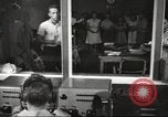 Image des Forces armées des Etats-Unis Station radio Guam Îles Mariannes, 1947, de la seconde 36 séquences d'archives historiques vidéo 65675060065