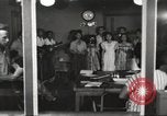 Image des Forces armées des Etats-Unis Station radio Guam Îles Mariannes, 1947, de la seconde 55 séquences d'archives historiques vidéo 65675060065