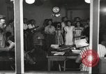 Image des Forces armées des Etats-Unis Station radio Guam Îles Mariannes, 1947, de la seconde 56 séquences d'archives historiques vidéo 65675060065
