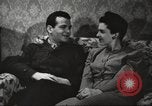 Immagine di Ufficio comune di Sino-American Questura Tsingtao in Cina, 1947, secondo 12 filmato di repertorio 65675060066