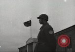 Immagine di Ufficio comune di Sino-American Questura Tsingtao in Cina, 1947, secondo 38 filmato di repertorio 65675060066