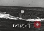 Standbild verschiedene Arten von amphibischen Handwerk United States USA, 1953, aus Sekunde 15 historischem Filmmaterial Videoclip 65675060072