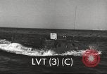 Standbild verschiedene Arten von amphibischen Handwerk United States USA, 1953, aus Sekunde 17 historischem Filmmaterial Videoclip 65675060072