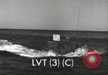 Standbild verschiedene Arten von amphibischen Handwerk United States USA, 1953, aus Sekunde 18 historischem Filmmaterial Videoclip 65675060072