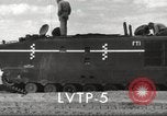Standbild verschiedene Arten von amphibischen Handwerk United States USA, 1953, aus Sekunde 29 historischem Filmmaterial Videoclip 65675060072