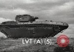 Standbild verschiedene Arten von amphibischen Handwerk United States USA, 1953, aus Sekunde 40 historischem Filmmaterial Videoclip 65675060072