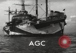 Immagine di Anfibio della nave di comando United States USA, 1953, secondo 18 filmato di repertorio 65675060073