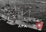 Immagine di Anfibio della nave di comando United States USA, 1953, secondo 56 filmato di repertorio 65675060073