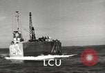 Standbild USA Landing Craft Utility United States USA, 1953, aus Sekunde 35 historischem Filmmaterial Videoclip 65675060078