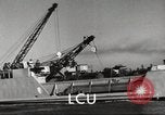 Standbild USA Landing Craft Utility United States USA, 1953, aus Sekunde 44 historischem Filmmaterial Videoclip 65675060078