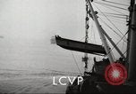 Standbild USA Landing Craft Fahrzeug Personal United States USA, 1953, aus Sekunde 9 historischem Filmmaterial Videoclip 65675060080