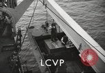 Standbild USA Landing Craft Fahrzeug Personal United States USA, 1953, aus Sekunde 14 historischem Filmmaterial Videoclip 65675060080