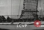 Standbild USA Landing Craft Fahrzeug Personal United States USA, 1953, aus Sekunde 25 historischem Filmmaterial Videoclip 65675060080
