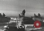 Standbild USA Landing Craft Fahrzeug Personal United States USA, 1953, aus Sekunde 37 historischem Filmmaterial Videoclip 65675060080