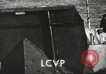 Standbild USA Landing Craft Fahrzeug Personal United States USA, 1953, aus Sekunde 41 historischem Filmmaterial Videoclip 65675060080