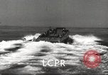Standbild USA Landing Craft Personal Rampe United States USA, 1953, aus Sekunde 17 historischem Filmmaterial Videoclip 65675060081