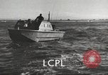 Immagine di Stati Uniti Landing Craft personale grandi United States USA, 1953, secondo 6 filmato di repertorio 65675060082