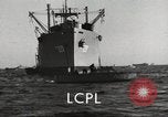 Immagine di Stati Uniti Landing Craft personale grandi United States USA, 1953, secondo 14 filmato di repertorio 65675060082