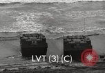 Standbild USA Landing Vehicle Tracked United States USA, 1953, aus Sekunde 28 historischem Filmmaterial Videoclip 65675060083