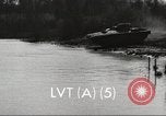 Standbild USA Landing Vehicle Tracked Personal-5 United States USA, 1953, aus Sekunde 44 historischem Filmmaterial Videoclip 65675060084