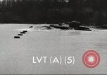Standbild USA Landing Vehicle Tracked Personal-5 United States USA, 1953, aus Sekunde 47 historischem Filmmaterial Videoclip 65675060084