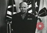 Immagine di 5 star General Dwight D Eisenhower introduce film Europa, 1944, secondo 25 filmato di repertorio 65675060090