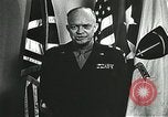 Immagine di 5 star General Dwight D Eisenhower introduce film Europa, 1944, secondo 45 filmato di repertorio 65675060090