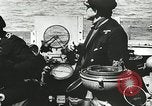 Immagine di Convoglio navale britannico che scortava navi mercantili della seconda guerra mondiale Oceano Atlantico settentrionale, 1941, secondo 25 filmato di repertorio 65675060092