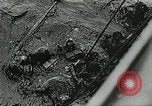 Immagine di Convoglio navale britannico che scortava navi mercantili della seconda guerra mondiale Oceano Atlantico settentrionale, 1941, secondo 41 filmato di repertorio 65675060092