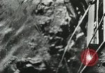 Immagine di Convoglio navale britannico che scortava navi mercantili della seconda guerra mondiale Oceano Atlantico settentrionale, 1941, secondo 50 filmato di repertorio 65675060092